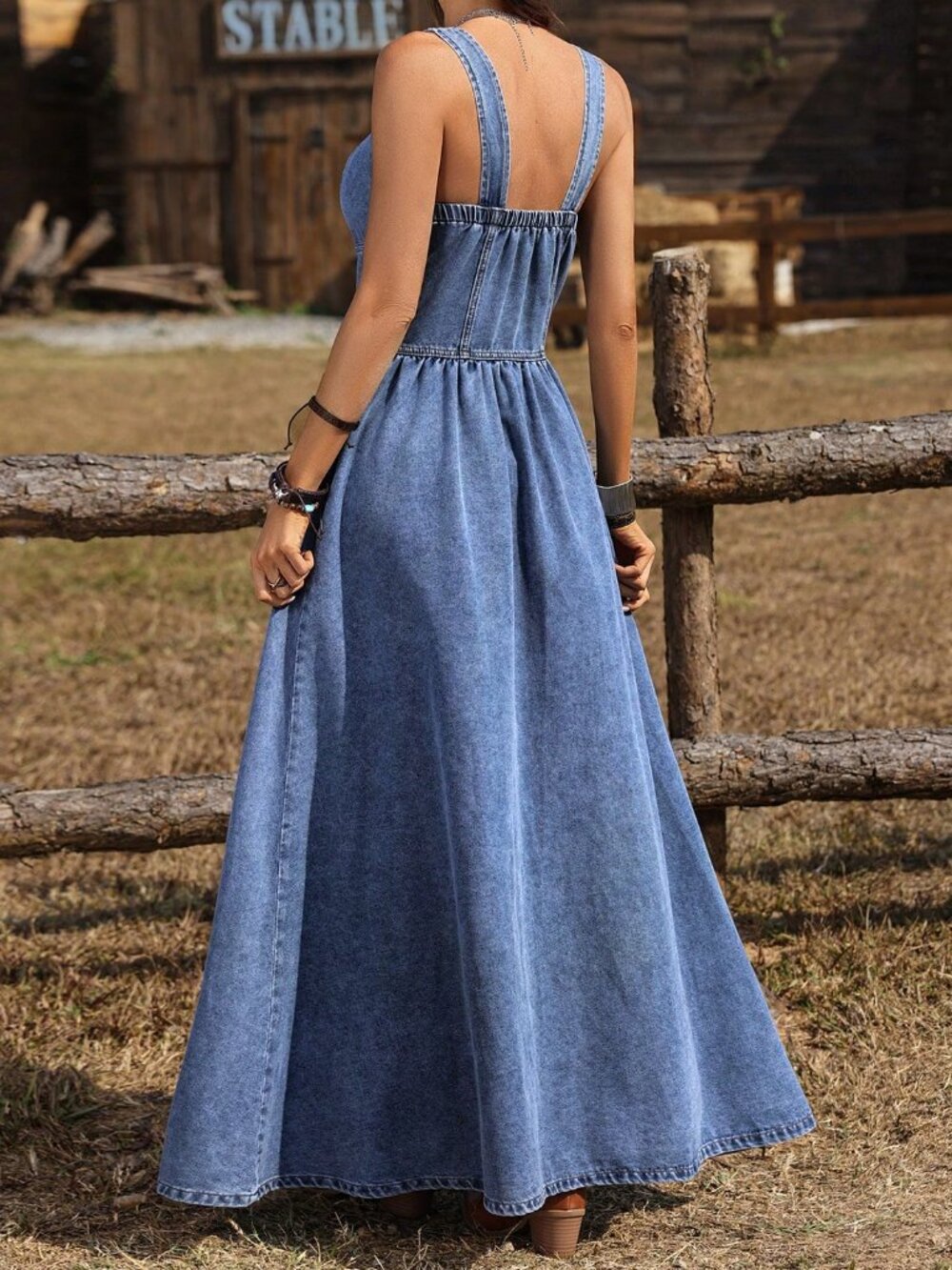 Blue Casual Women's Sweetheart Collar Single-Breasted Sleeveless Denim Dress - Picture 3 of 7